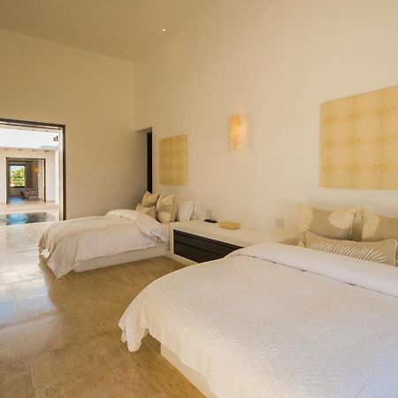 Casa Yvonne Modern Amenities Near Exclusive Golf Course Sleeps 16 Vila San José del Cabo Exterior foto