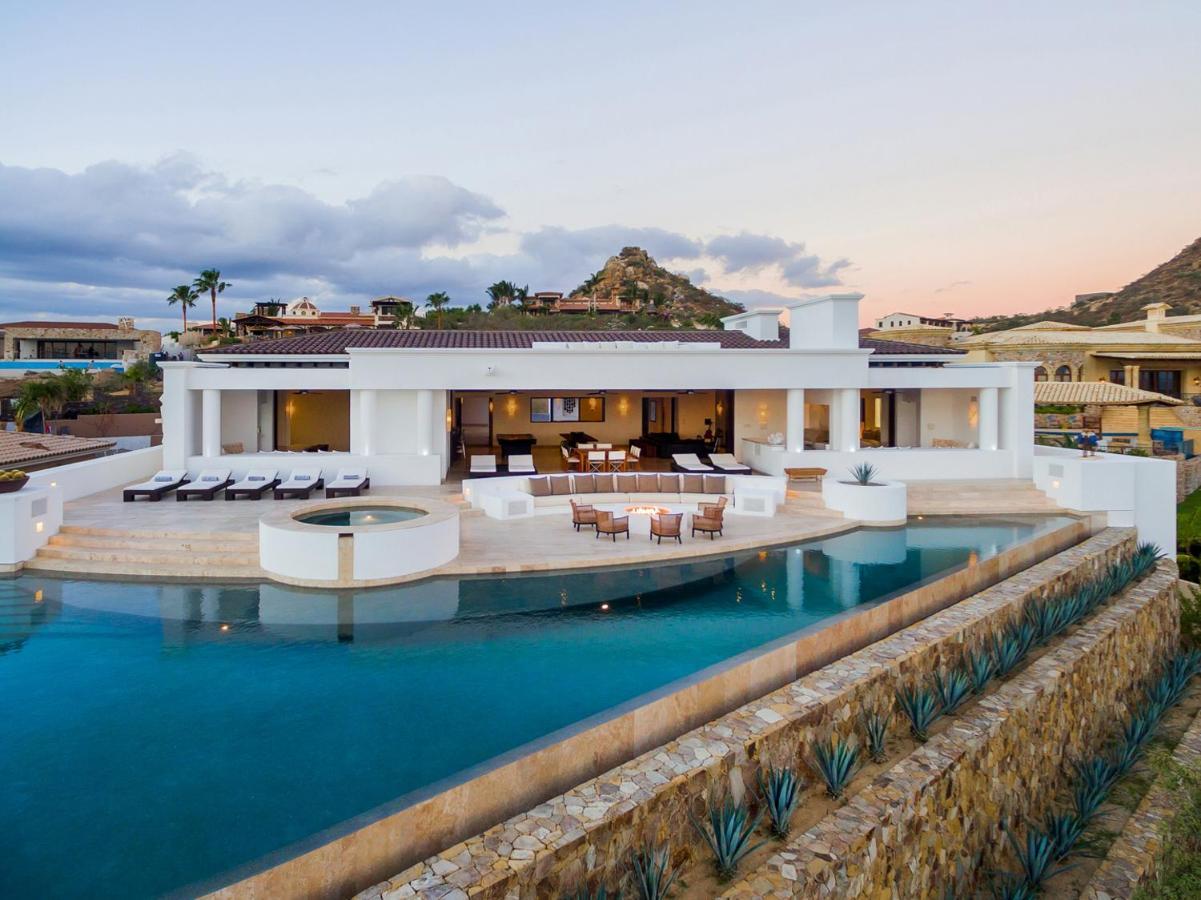 Casa Yvonne Modern Amenities Near Exclusive Golf Course Sleeps 16 Vila San José del Cabo Exterior foto